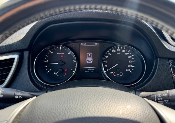 Nissan Qashqai cena 50000 przebieg: 230572, rok produkcji 2015 z Izbica Kujawska małe 22